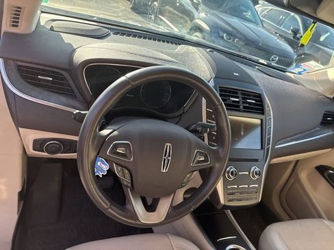 Used 2019 Lincoln MKC Reserve w/ MKC Technology Package image 12