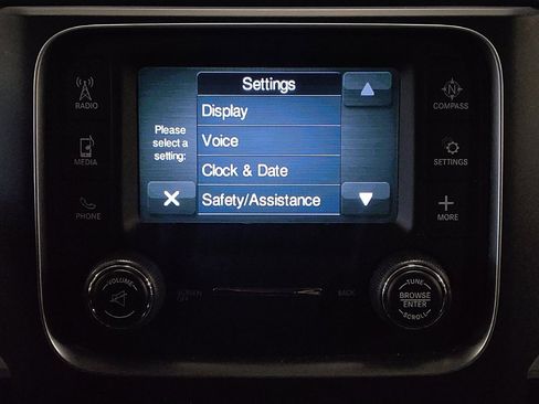 Used 2017 RAM 1500 Classic SLT image 25