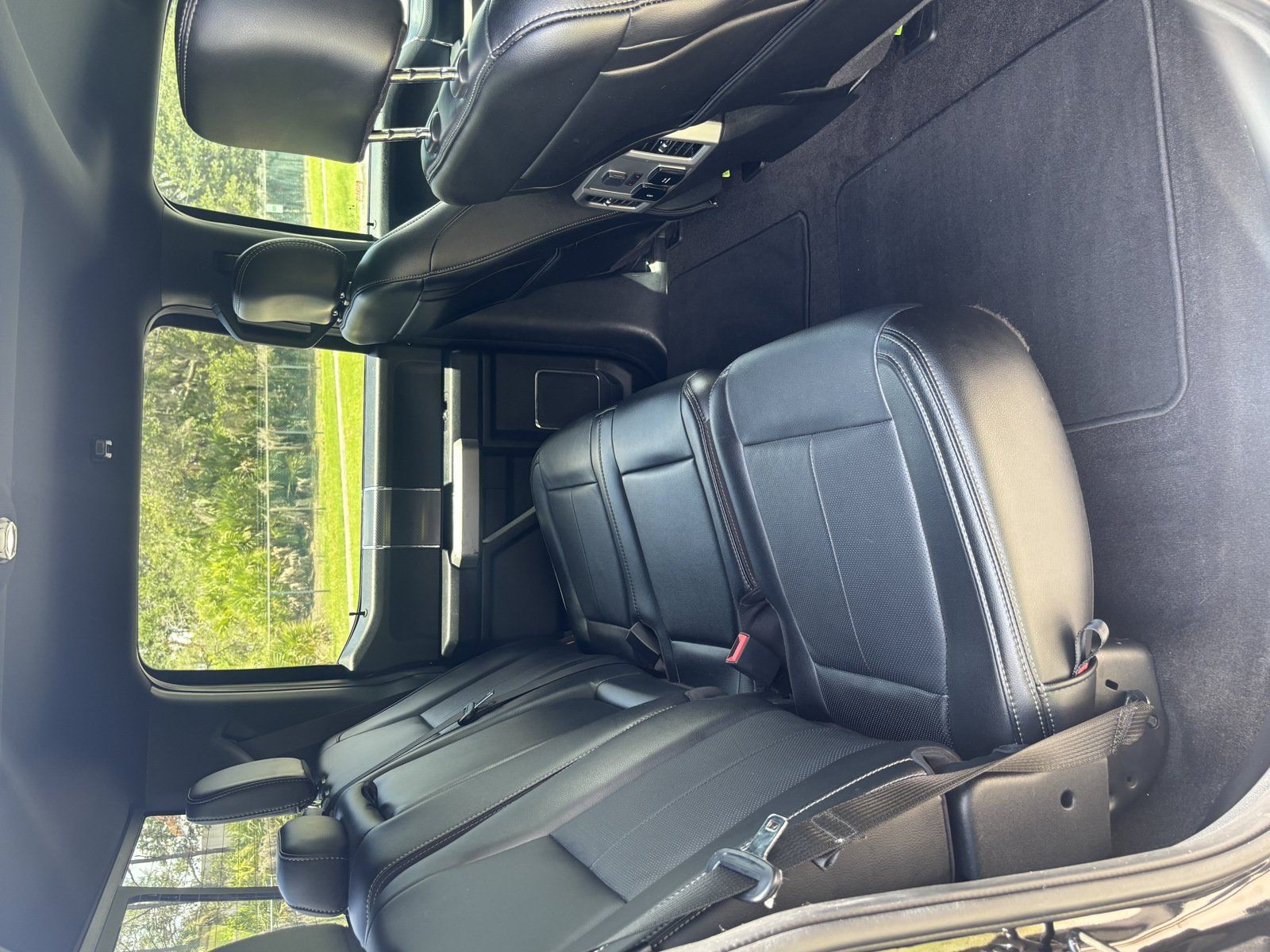 Used 2020 Ford F150 Lariat w/ Equipment Group 502A Luxury AWD/4WD image 17