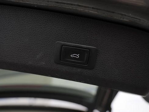 Used 2014 Audi Q7 3.0T Premium Plus w/ Premium Plus Package image 16