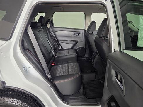 New 2026 Nissan Rogue SV AWD/4WD image 17