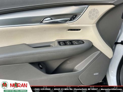 Used 2018 Cadillac XT5 Luxury w/ Driver Awareness Package image 14