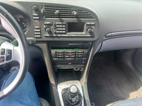 Used 2006 Saab 9-3 Aero FWD image 14