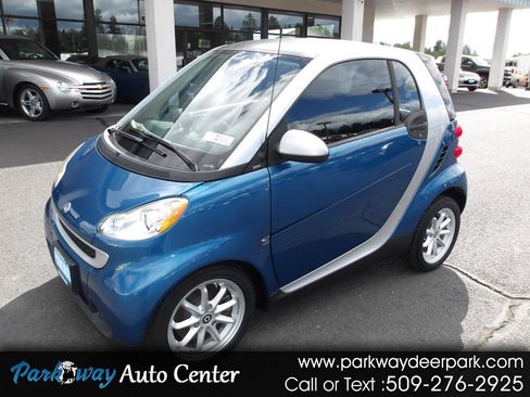 Used 2009 smart fortwo passion RWD image 1