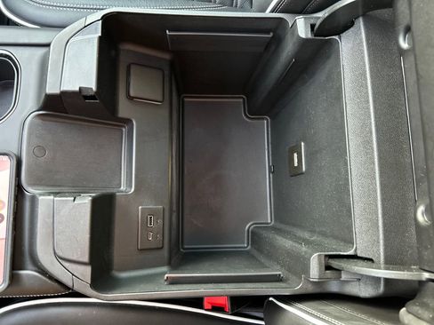 Used 2023 GMC Sierra 1500 AT4X image 28