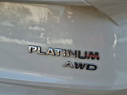 Used 2023 Nissan Rogue Platinum w/ Platinum Premium Package image 5