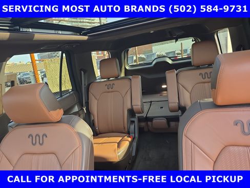 Used 2024 Ford Expedition King Ranch image 32