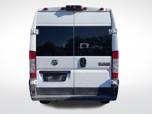 Used 2021 RAM ProMaster 2500 FWD image 4