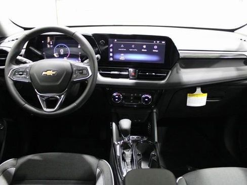 New 2026 Chevrolet TrailBlazer LT w/ Convenience Package image 17