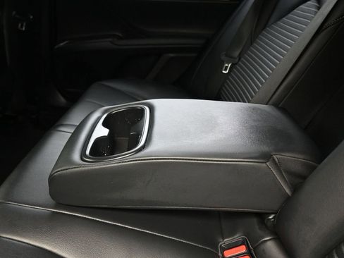Used 2023 Toyota Camry SE FWD image 31