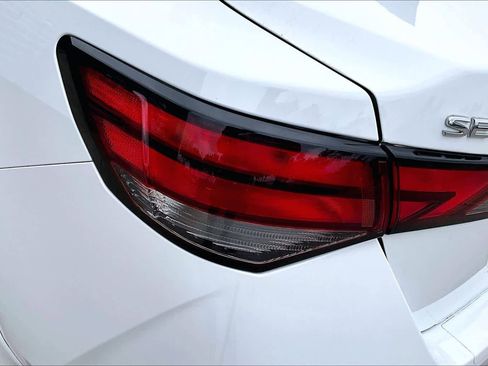 Certified 2025 Nissan Sentra S FWD image 27
