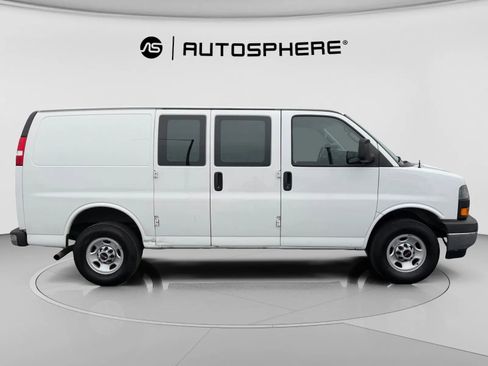 Used 2022 GMC Savana 2500 w/ Driver Convenience Package RWD image 11
