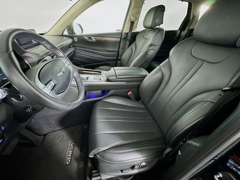 Used 2024 Genesis GV80 3.5T image 13