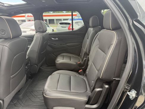 Used 2023 Chevrolet Traverse Premier w/ LPO, Floor Liner Package FWD image 35