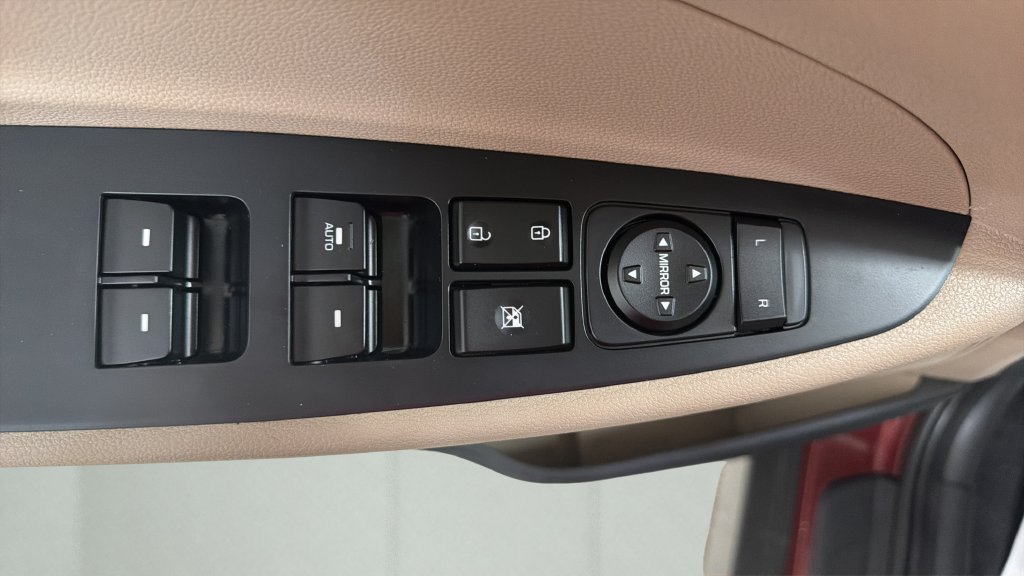 Used 2018 Hyundai Tucson SEL FWD image 16