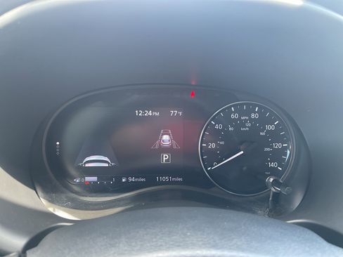 Certified 2024 Nissan Kicks SR w/ SR Premium Package image 12