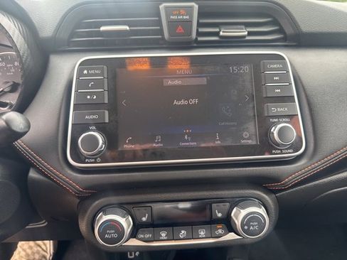 Used 2020 Nissan Versa SR w/ Convenience Package image 24