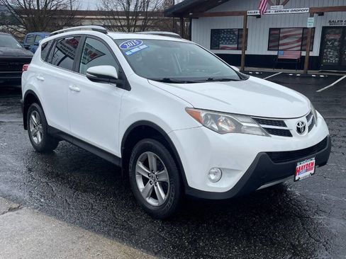 Used 2015 Toyota RAV4 XLE image 8