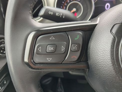 Used 2023 Jeep Gladiator Sport image 19