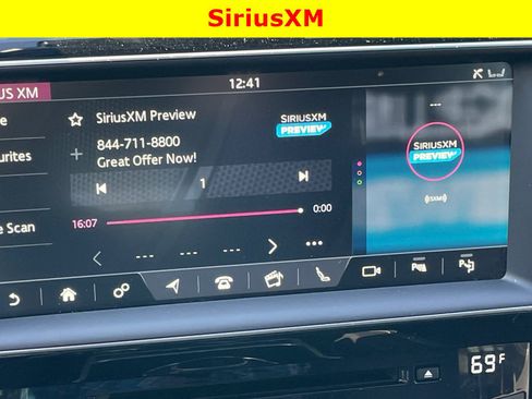 Used 2017 Jaguar F-PACE S image 12