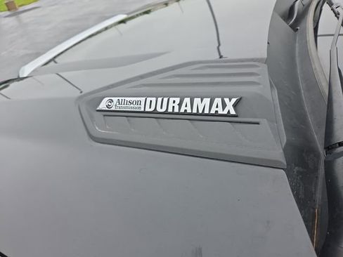 Used 2024 Chevrolet Silverado 3500 High Country w/ High Country Premium Package image 26