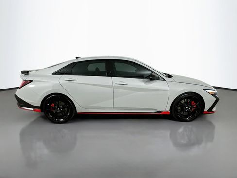 Used 2025 Hyundai Elantra N FWD image 4