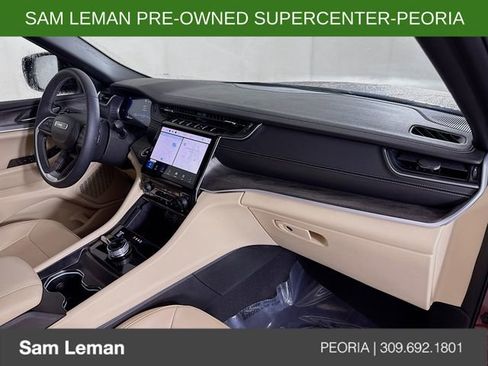 Used 2024 Jeep Grand Cherokee Limited image 28