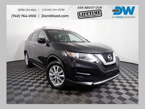 Used 2017 Nissan Rogue SV image 1