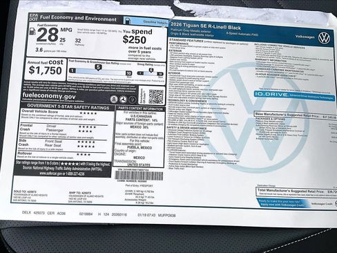 New 2026 Volkswagen Tiguan SE R-Line FWD image 19