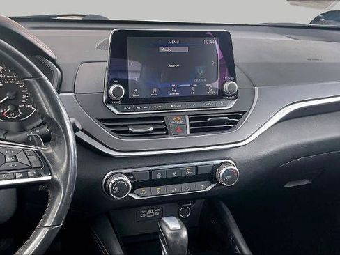 Certified 2023 Nissan Altima 2.5 SR FWD image 7