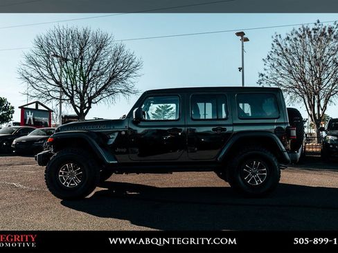 Used 2024 Jeep Wrangler Unlimited Rubicon 392 image 4
