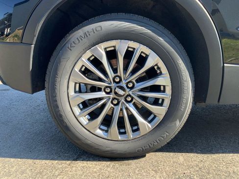 Used 2024 Cadillac XT4 Premium Luxury AWD/4WD image 26