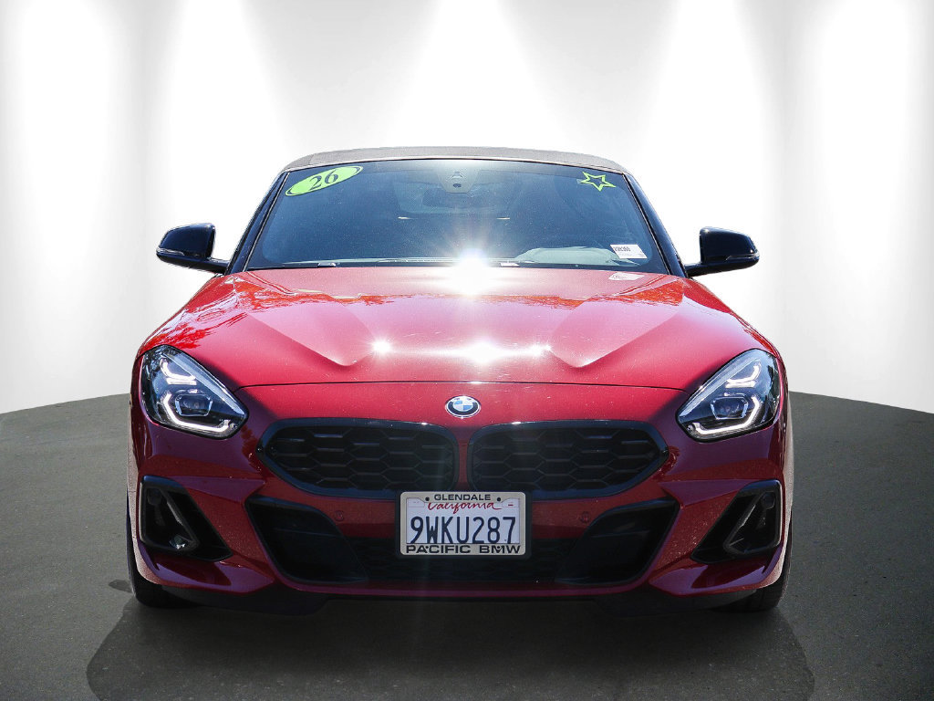 Used 2026 BMW Z4 sDrive30i w/ Shadowloine Package RWD image 2