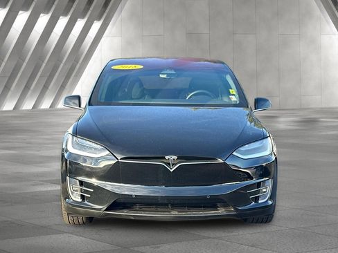 Used 2018 Tesla Model X 75D image 9