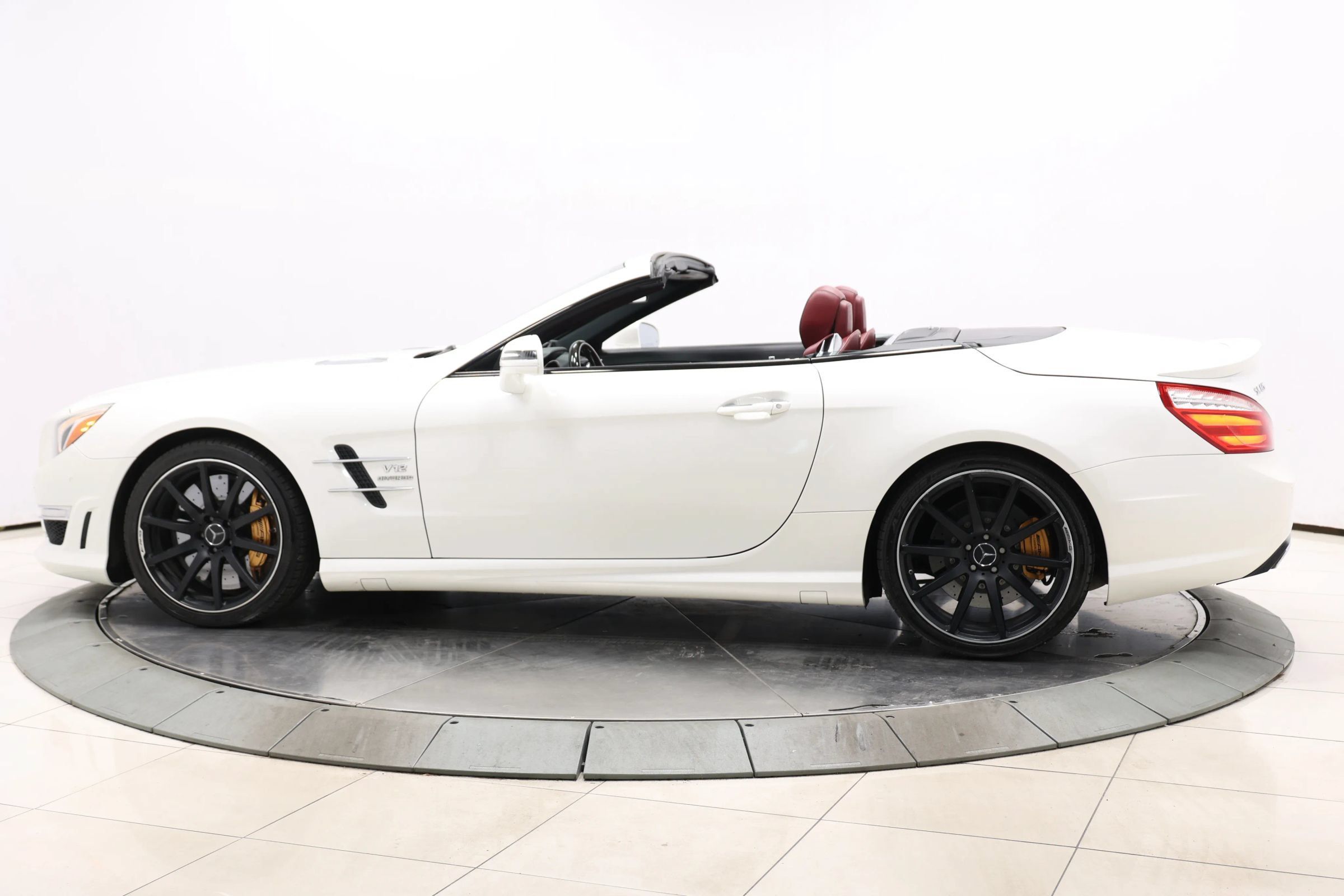 Used 2013 Mercedes-Benz SL 65 AMG image 9