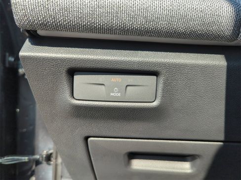 New 2026 Volkswagen Tiguan S image 34