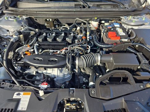 Used 2023 Honda Accord LX image 32