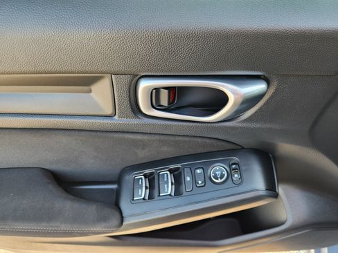 Certified 2024 Honda Civic Sport image 16
