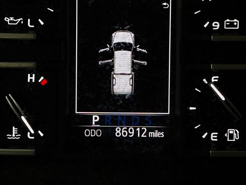 Used 2018 Toyota Tundra Limited w/ Limited Premium Package image 17