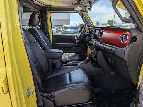 Used 2022 Jeep Wrangler Unlimited Rubicon w/ LED Lighting Group AWD/4WD image 31