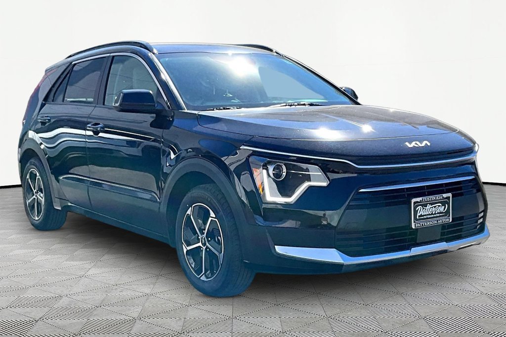 Used 2024 Kia Niro EX FWD image 6