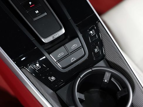 Used 2025 Porsche 911 Turbo S image 15