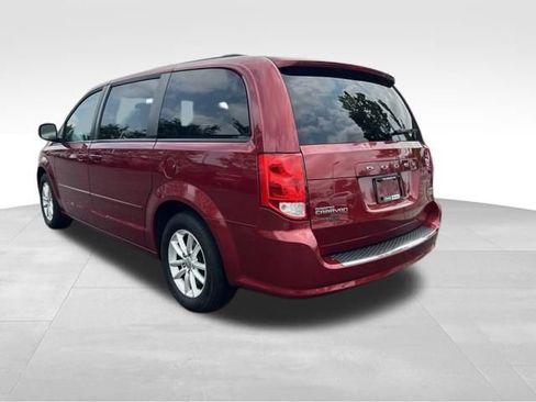 Used 2016 Dodge Grand Caravan SXT FWD image 5