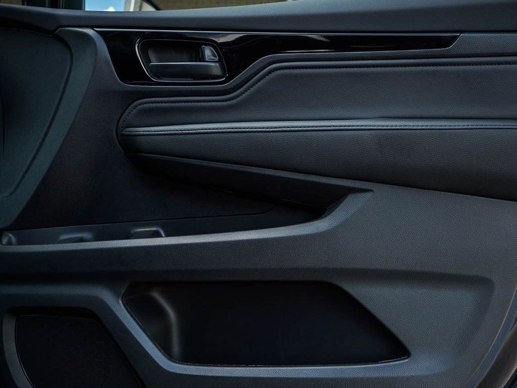 New 2027 Honda Odyssey Touring image 10