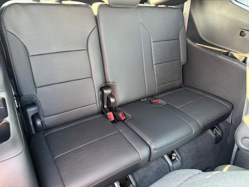 New 2026 Buick Enclave Sport Touring w/ Power Package image 5