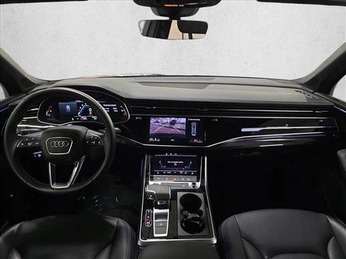 Used 2025 Audi Q7 3.0T Premium Plus image 9