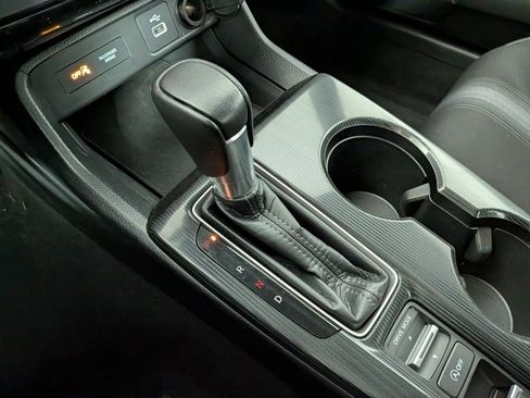 Used 2023 Honda Civic Sport image 18