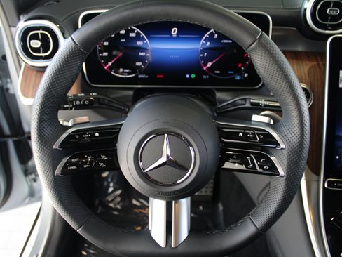 Used 2026 Mercedes-Benz GLC 300 4MATIC image 15