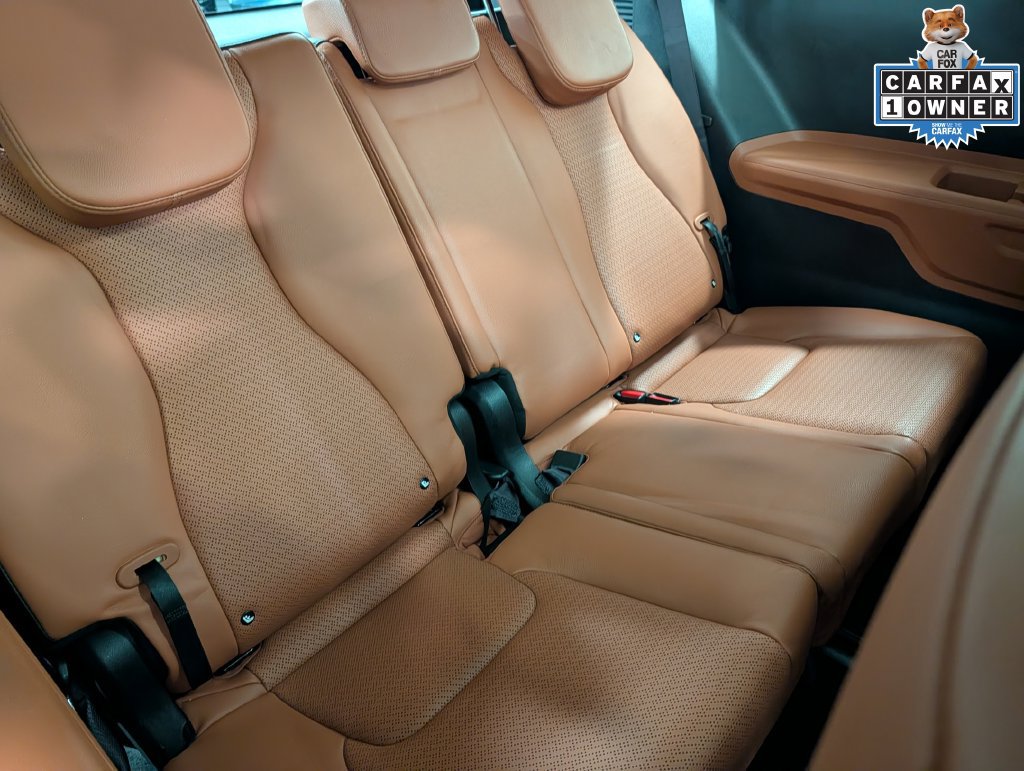 Certified 2024 Kia Carnival SX Prestige FWD image 33