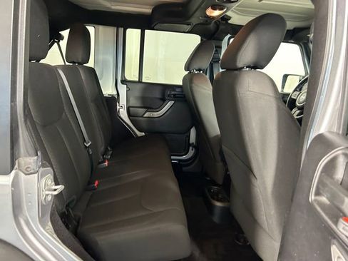Used 2016 Jeep Wrangler Unlimited Sport w/ Quick Order Package 24S AWD/4WD image 28
